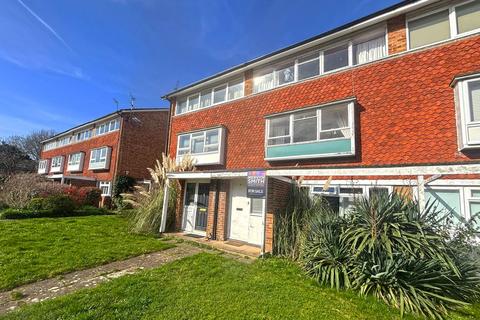 2 bed property, in Simpson Road, £425,000