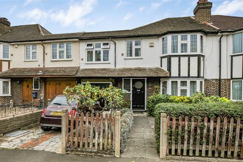 4 bed property, in Burlington Road, £833,000