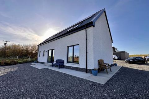4 bed property, in Coll HS2, £345,000