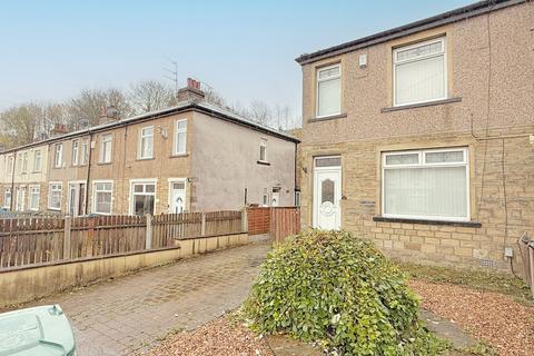 3 bed property, in Carr Bottom Grove, £175,000