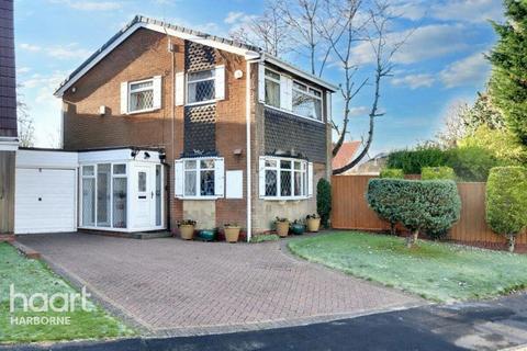 3 bed property, in Kendal Rise, £300,000