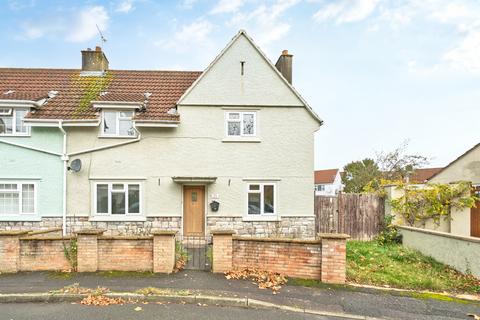 4 bed property, in Milton Green, £290,000
