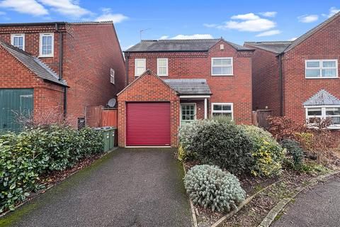 3 bed property, in Bakery Close, £299,950
