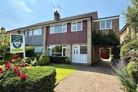 4 bed property, in Spofforth, £335,000