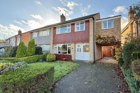 4 bed property, in Spofforth, £335,000