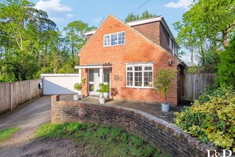 4 bed property, in North Lodge Drive, £849,999