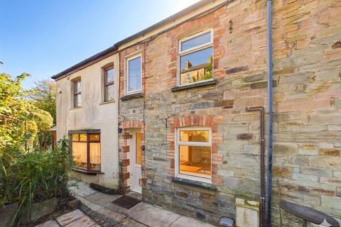 3 bed property, in Railway Terrace, £169,950