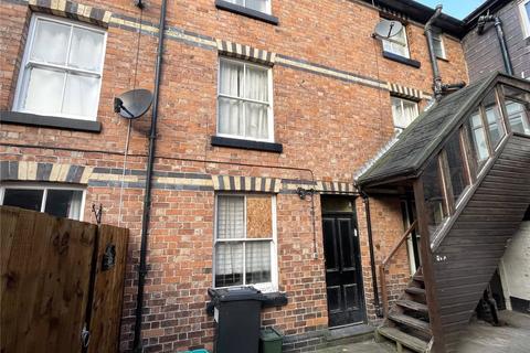 Land, in Great Oak Street, £79,950