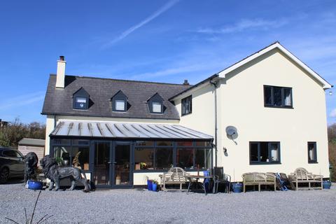 5 bed property, in Henllan Amgoed SA34, £735,000