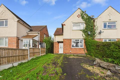 3 bed property, in Kitchener Avenue, £150,000
