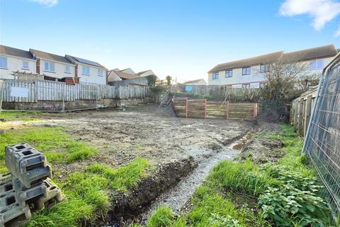 2 bed property, in Sanctuary Road, £83,000
