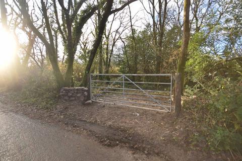 Land, in Llandysul, £25,000
