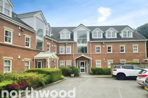 2 bed property, in St Helens Road, £120,000