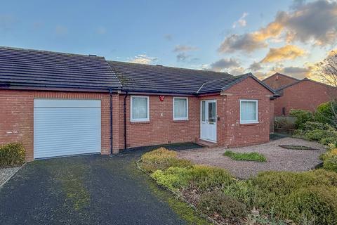 3 bed property, in Glebe Close, £265,000