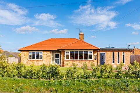 3 bed property, in The Lodge The Balk, £525,000