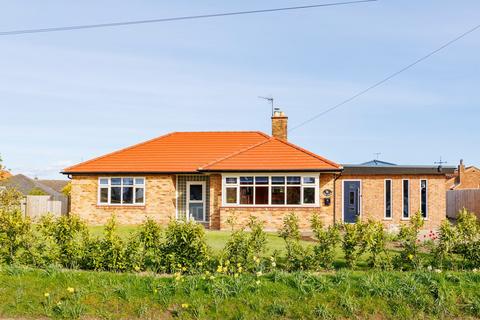 3 bed property, in The Lodge The Balk, £545,000