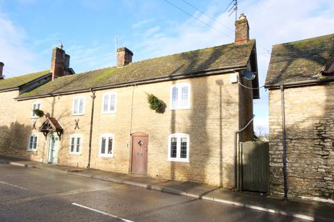 3 bed property, in London Road, £335,000