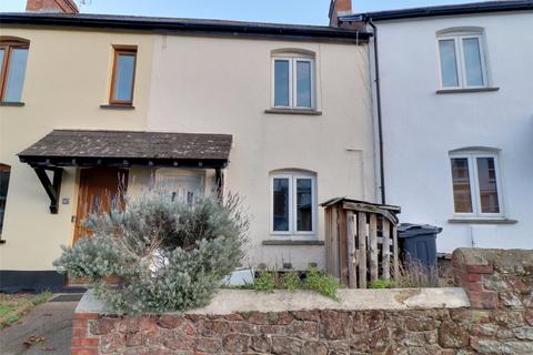 3 bed property, in Bampton Street, £190,000