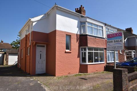 3 bed property, in Pannall Road, £275,000
