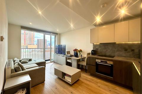 1 bed property, in 61 Shadwell Street, £178,000