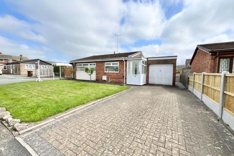 2 bed property, in Croxden Close, £230,000