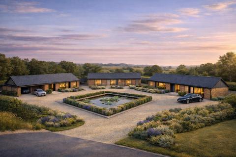 11 bed property, in Village Road To Trapdoor And Henbury Farm - Access Road, £500,000