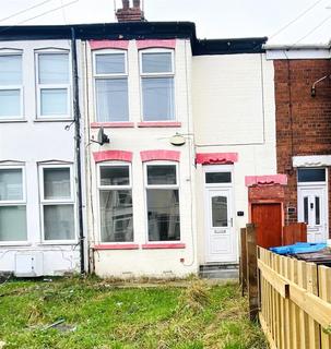 2 bed property, in Cyprus Street, £62,500