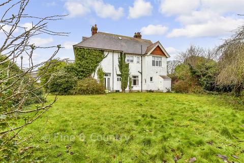 7 bed property, in Thanet Road, £800,000