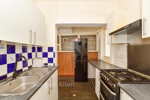 3 bed property, in Halley Road, £500,000