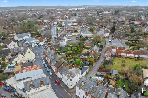Land, in Hightown Road, £129,000