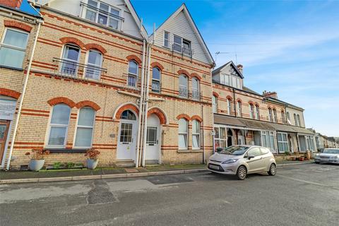 4 bed property, in Alexandra Road, £275,000