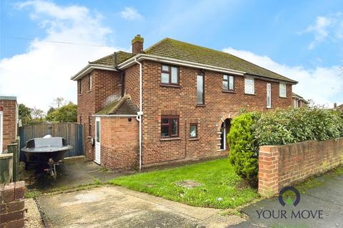 3 bed property, in Helvellyn Avenue, £325,000