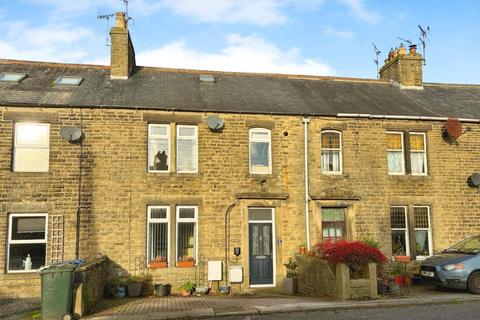3 bed property, in Pendle View, £215,000