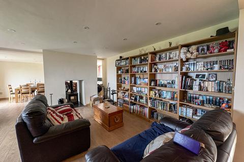 3 bed property, in off Roman Road, £550,000