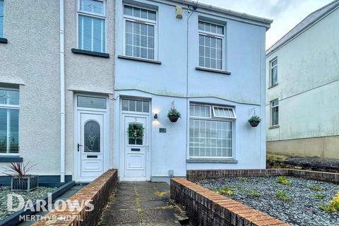 3 bed property, in Meirion Place, £210,000