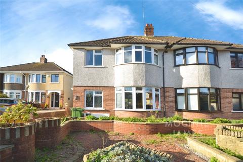3 bed property, in Timbers Square, £425,000