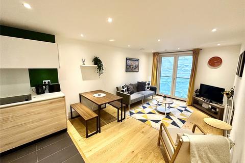 1 bed property, in Devizes Street N1, £425,000