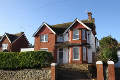 6 bed property, in De Roos Road, £850,000