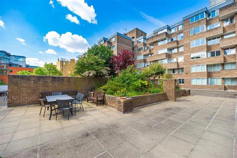 4 bed property, in Vincent Street, £850,000