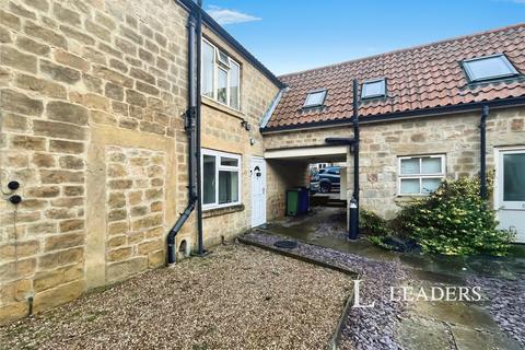 2 bed property, in Gardiners Court, £80,000