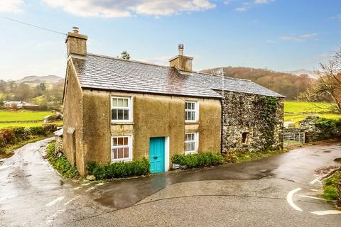 2 bed property, in Bridge Cottage, £315,000