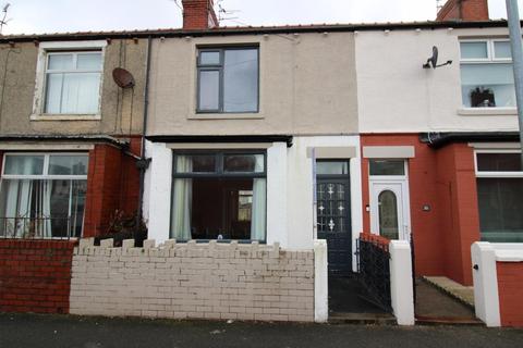 3 bed property, in Nansen Road, £85,000