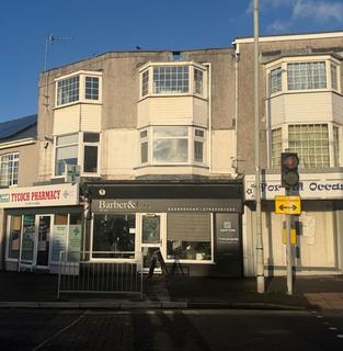 1 bed property, in 114B Tycoch Road, £63,000