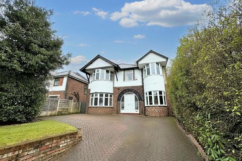 6 bed property, in Bury Old Road, £950,000
