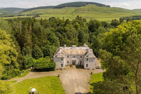 8 bed property, in Moffat, £1,400,000