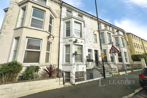 1 bed property, in Cavendish Place, £123,500