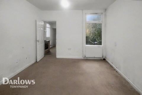 3 bed property, in Park View, £85,000