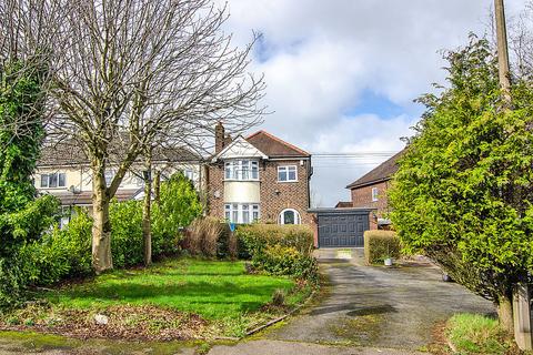 3 bed property, in Ogley Hay Road, £367,500
