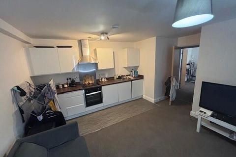 1 bed property, in Friar Gate, £85,000