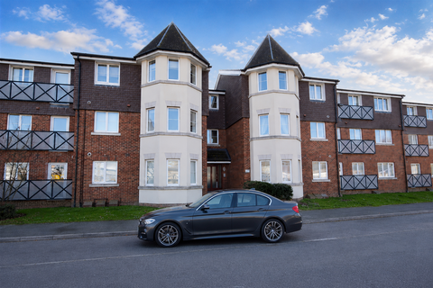 1 bed property, in Ventura, £140,000